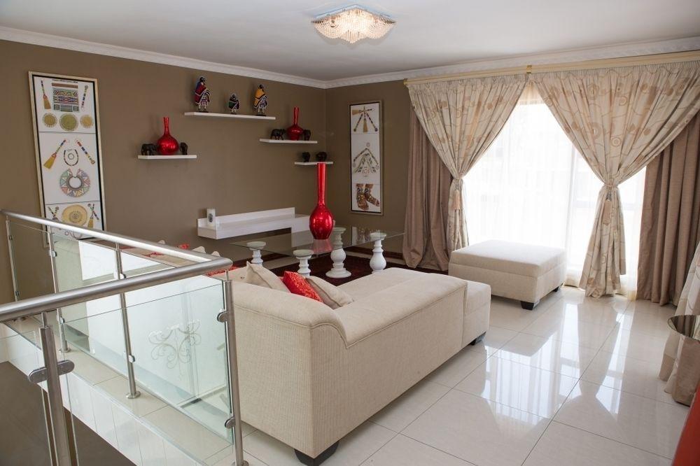 Zazas Guesthouse And Spa Soweto Exterior photo